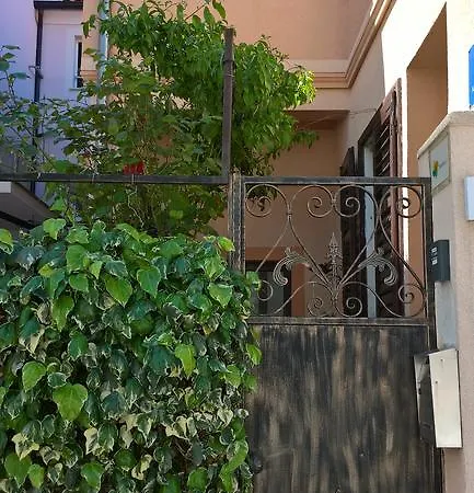 Near Amfiteatar شقة