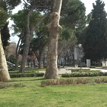 شقة Near Amfiteatar بولا